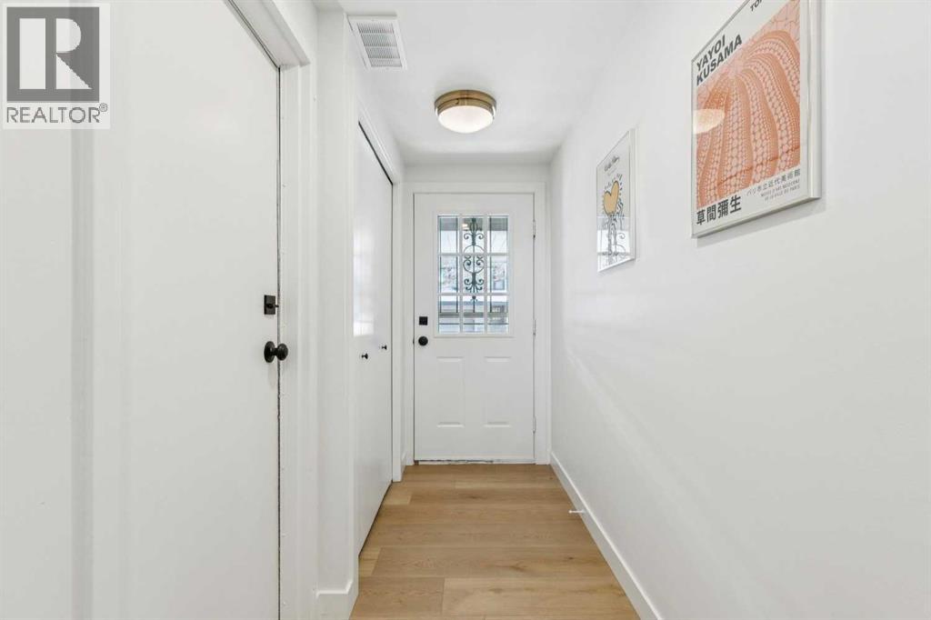 5, 140 Point Drive Nw, Calgary, Alberta  T3B 4W3 - Photo 19 - A2303222