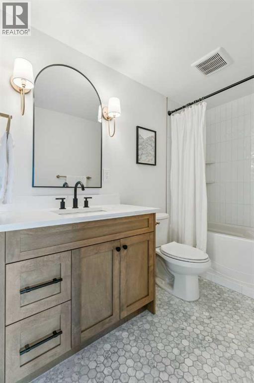 5, 140 Point Drive Nw, Calgary, Alberta  T3B 4W3 - Photo 24 - A2303222