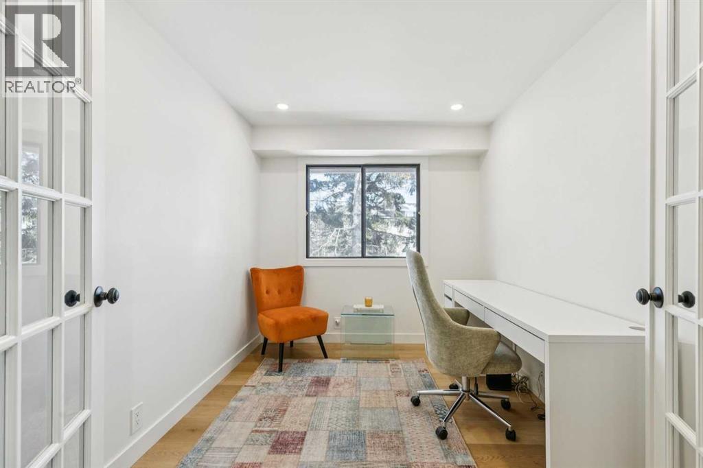 5, 140 Point Drive Nw, Calgary, Alberta  T3B 4W3 - Photo 27 - A2303222