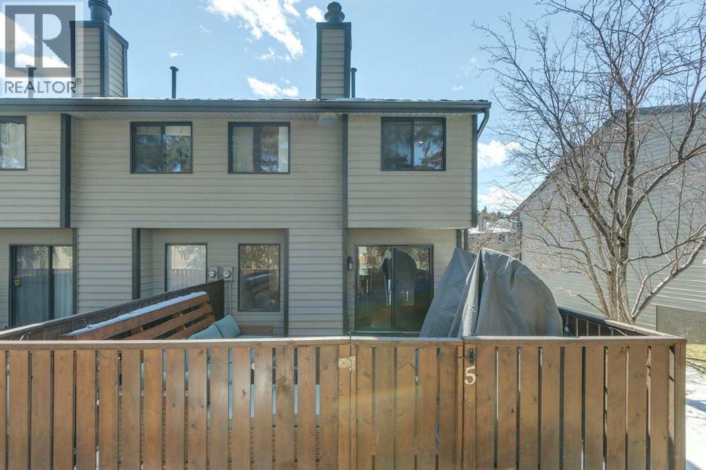 5, 140 Point Drive Nw, Calgary, Alberta  T3B 4W3 - Photo 31 - A2303222