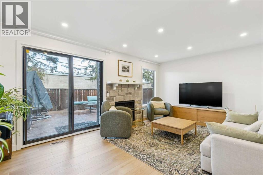 5, 140 Point Drive Nw, Calgary, Alberta  T3B 4W3 - Photo 14 - A2303222