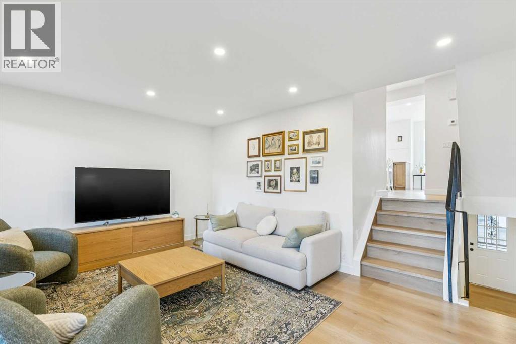 5, 140 Point Drive Nw, Calgary, Alberta  T3B 4W3 - Photo 16 - A2303222