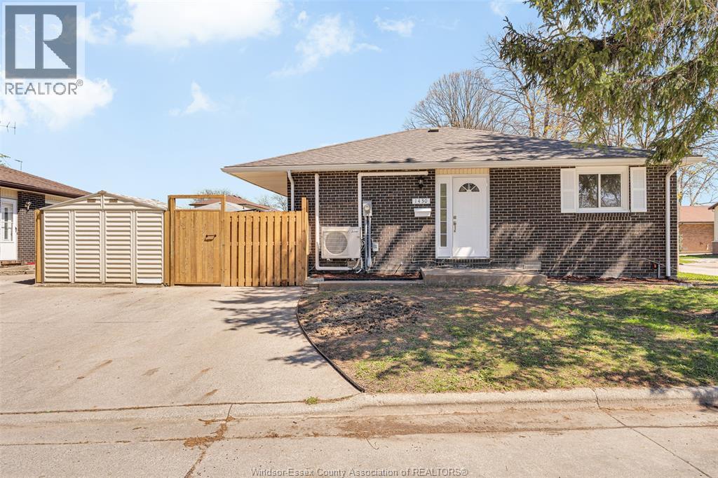 1430 Bayswater, Windsor, Ontario  N8S 4L8 - Photo 2 - 26008795