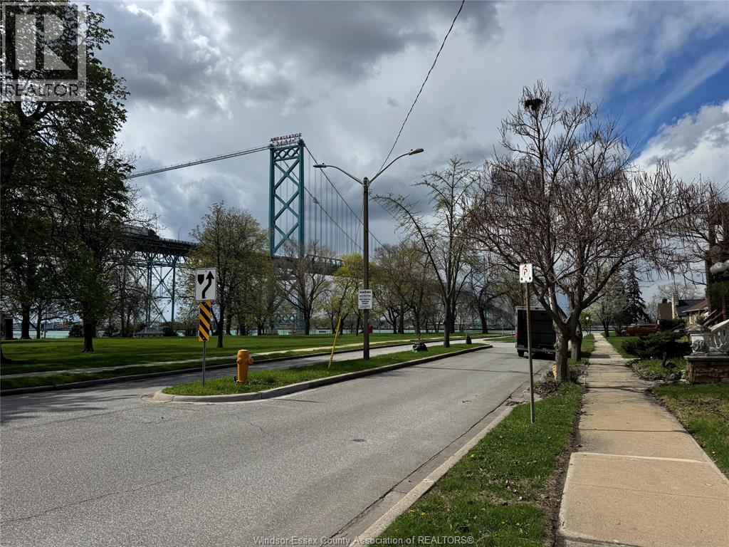 290 Vista Place, Windsor, Ontario  N9B 1H9 - Photo 16 - 26008759