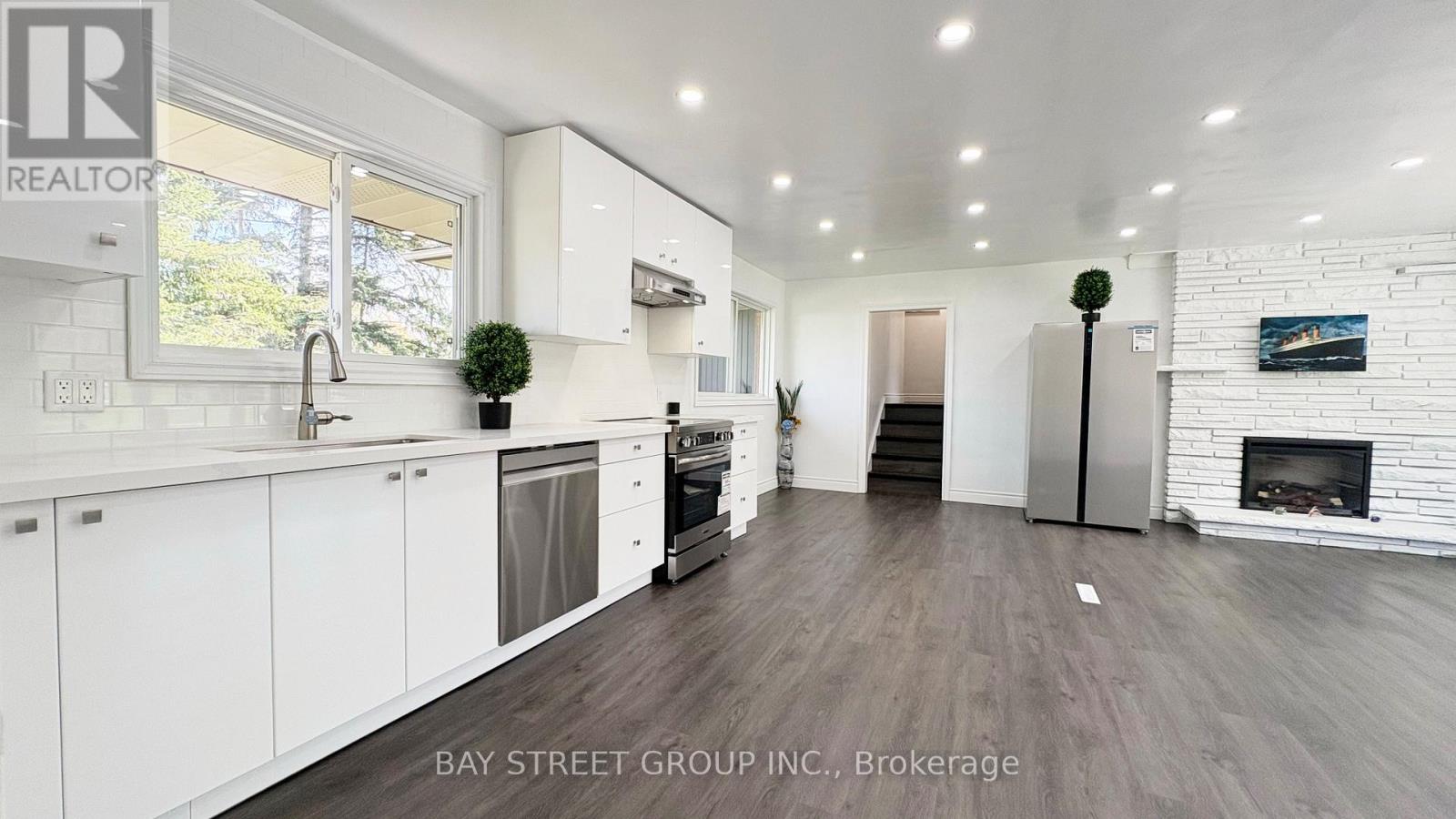 23 Glenbarr Road, St. Catharines, Ontario  L2T 1Y2 - Photo 8 - X13026026