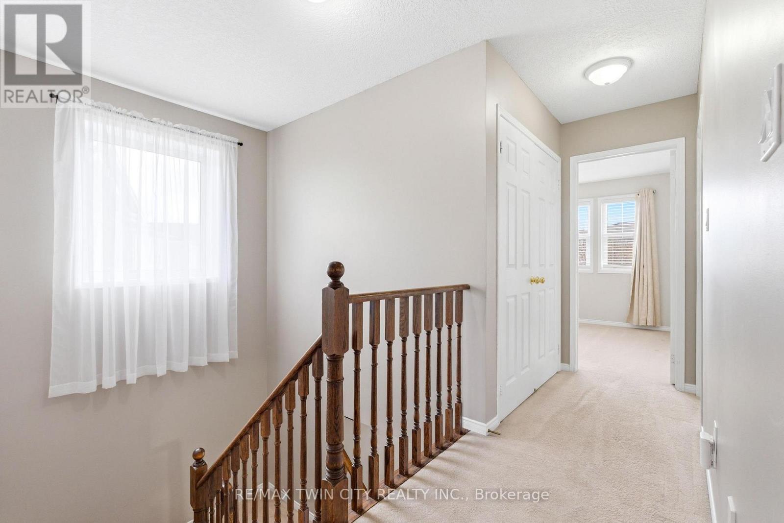 65 Bloomington Drive, Cambridge, Ontario  N1P 1J5 - Photo 17 - X13026036