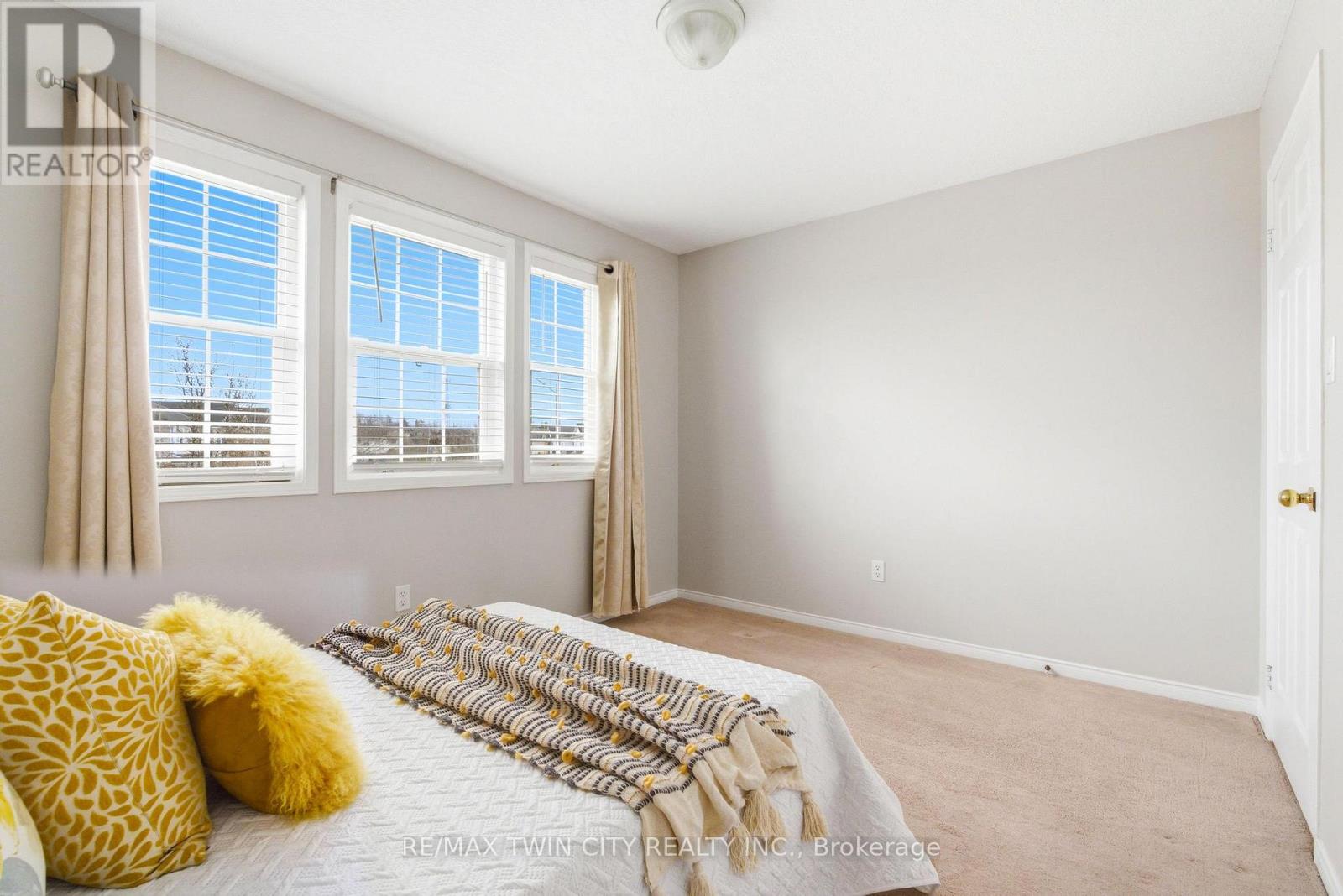 65 Bloomington Drive, Cambridge, Ontario  N1P 1J5 - Photo 31 - X13026036