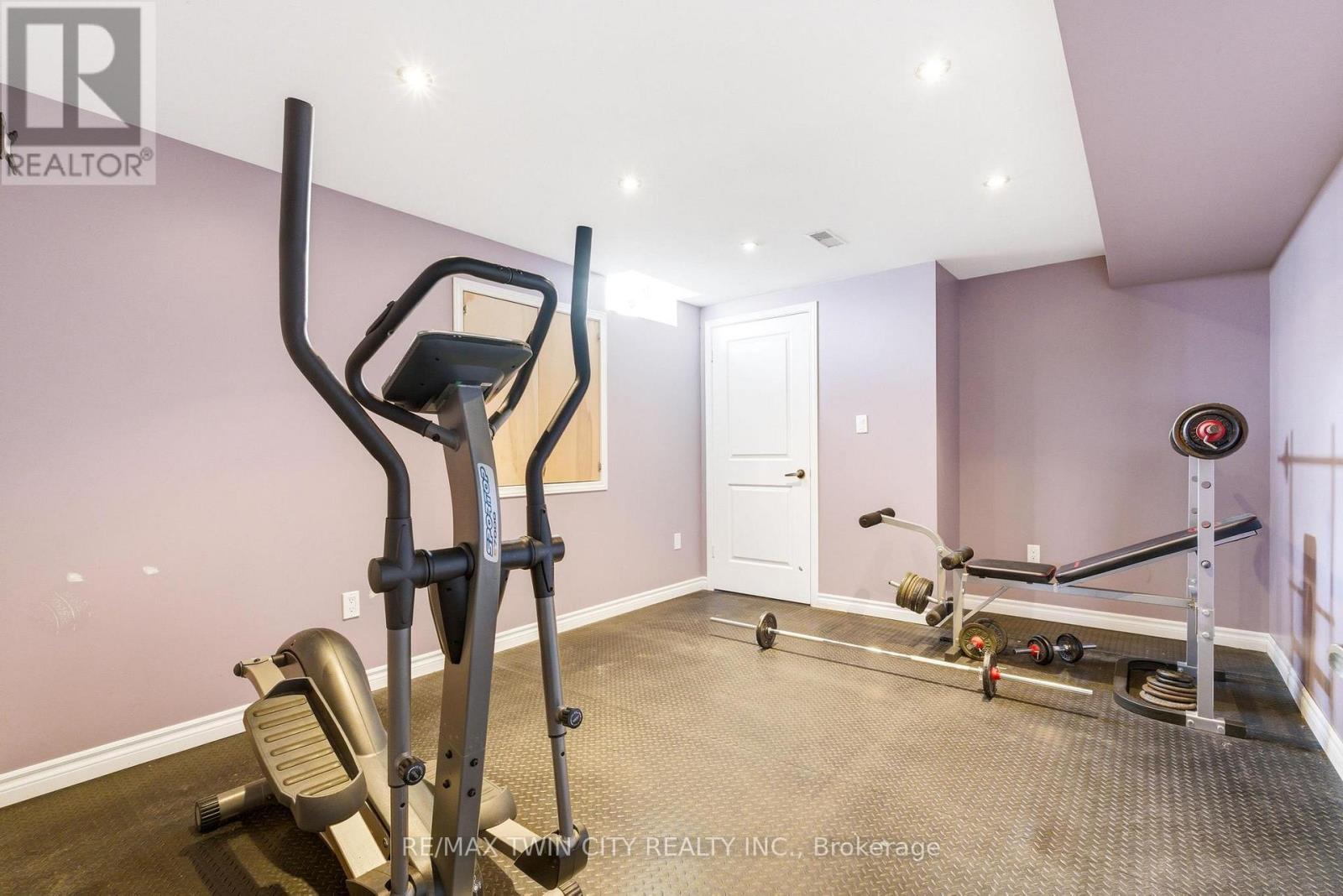 65 Bloomington Drive, Cambridge, Ontario  N1P 1J5 - Photo 34 - X13026036