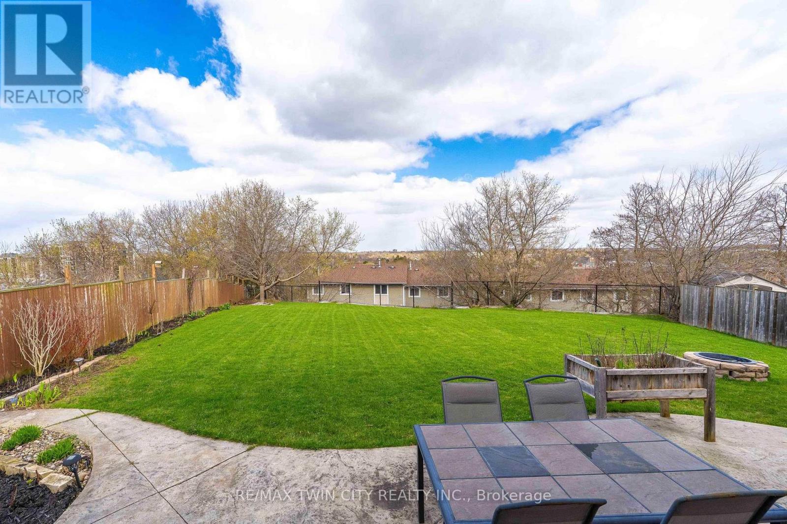 65 Bloomington Drive, Cambridge, Ontario  N1P 1J5 - Photo 37 - X13026036