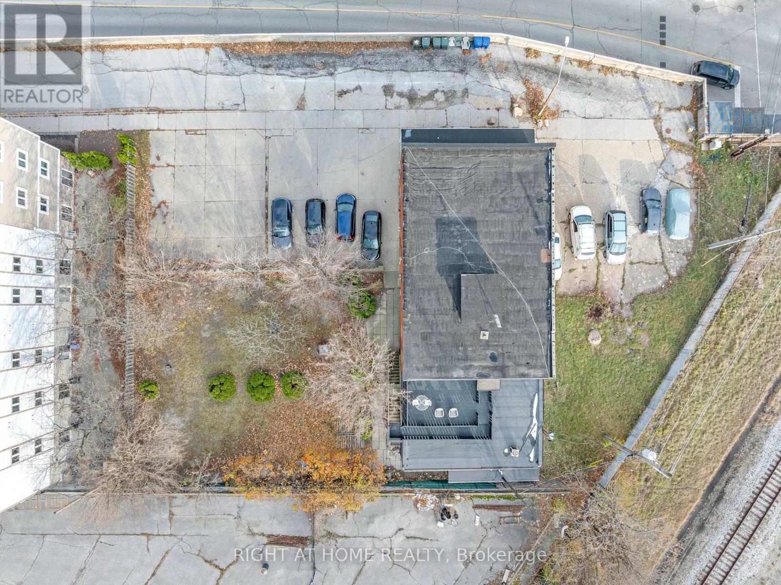 4 - 279 Drouillard Road, Windsor, Ontario  N8Y 2P4 - Photo 6 - X13026064