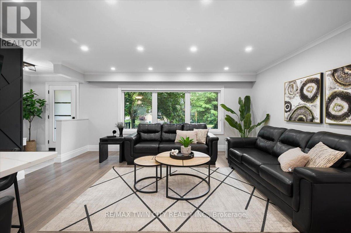 162 Greenbrook Drive, Kitchener, Ontario  N2M 4J7 - Photo 15 - X13026096