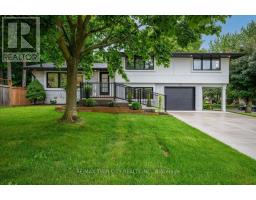 162 GREENBROOK DRIVE, Kitchener, Ontario