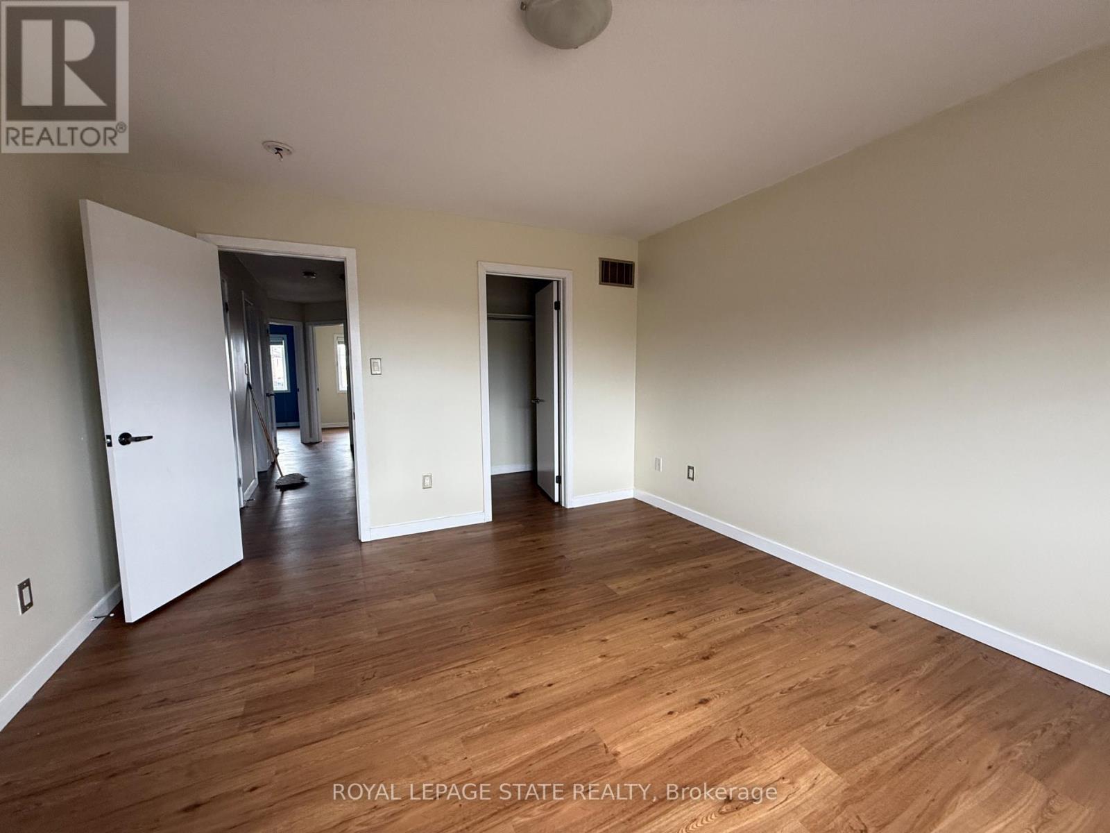 Upper - 148 Crafter Crescent, Hamilton, Ontario  L8J 0H8 - Photo 12 - X13026120