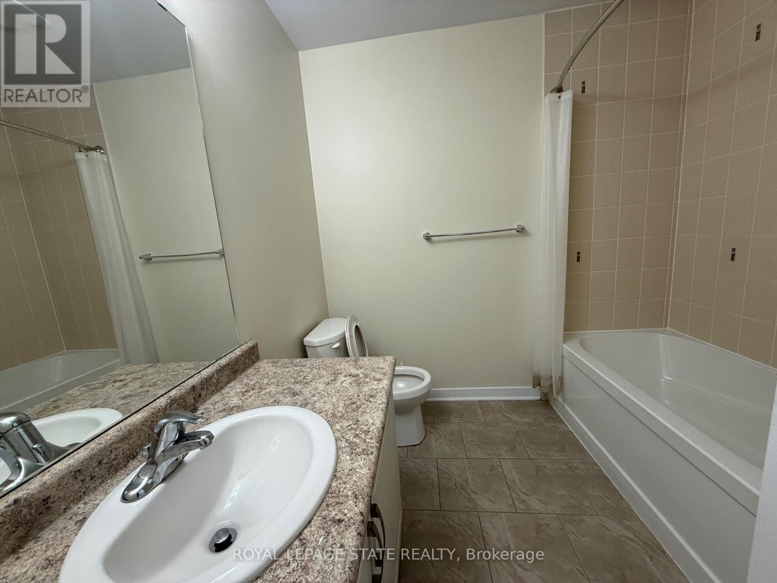 Upper - 148 Crafter Crescent, Hamilton, Ontario  L8J 0H8 - Photo 15 - X13026120