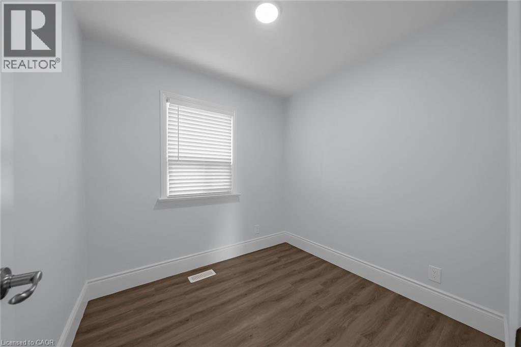 8 Shynal Avenue, Hamilton, Ontario  L8H 6K1 - Photo 16 - 40822664