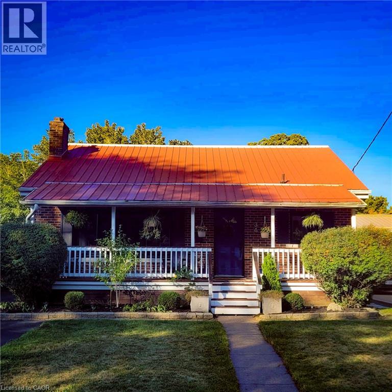 34 CHRISTOPHER Drive, Cambridge, Ontario