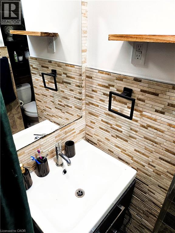 34 Christopher Drive, Cambridge, Ontario  N1R 4R4 - Photo 13 - 40822487