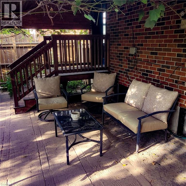 34 Christopher Drive, Cambridge, Ontario  N1R 4R4 - Photo 33 - 40822487