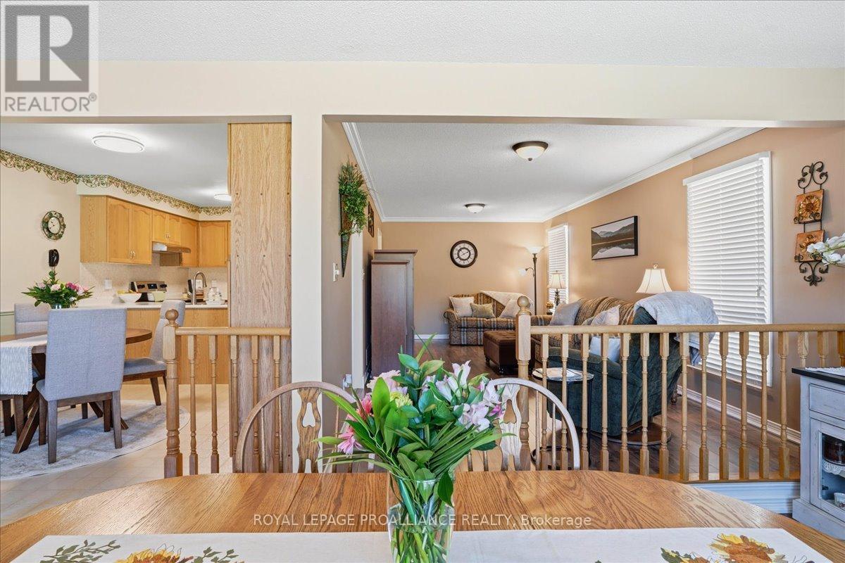 10 Fieldcrest Avenue, Clarington, Ontario  L1E 2X3 - Photo 30 - E13026366