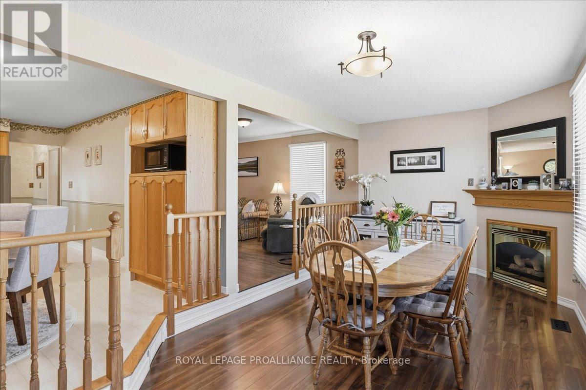 10 Fieldcrest Avenue, Clarington, Ontario  L1E 2X3 - Photo 31 - E13026366