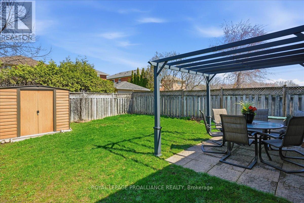 10 Fieldcrest Avenue, Clarington, Ontario  L1E 2X3 - Photo 41 - E13026366