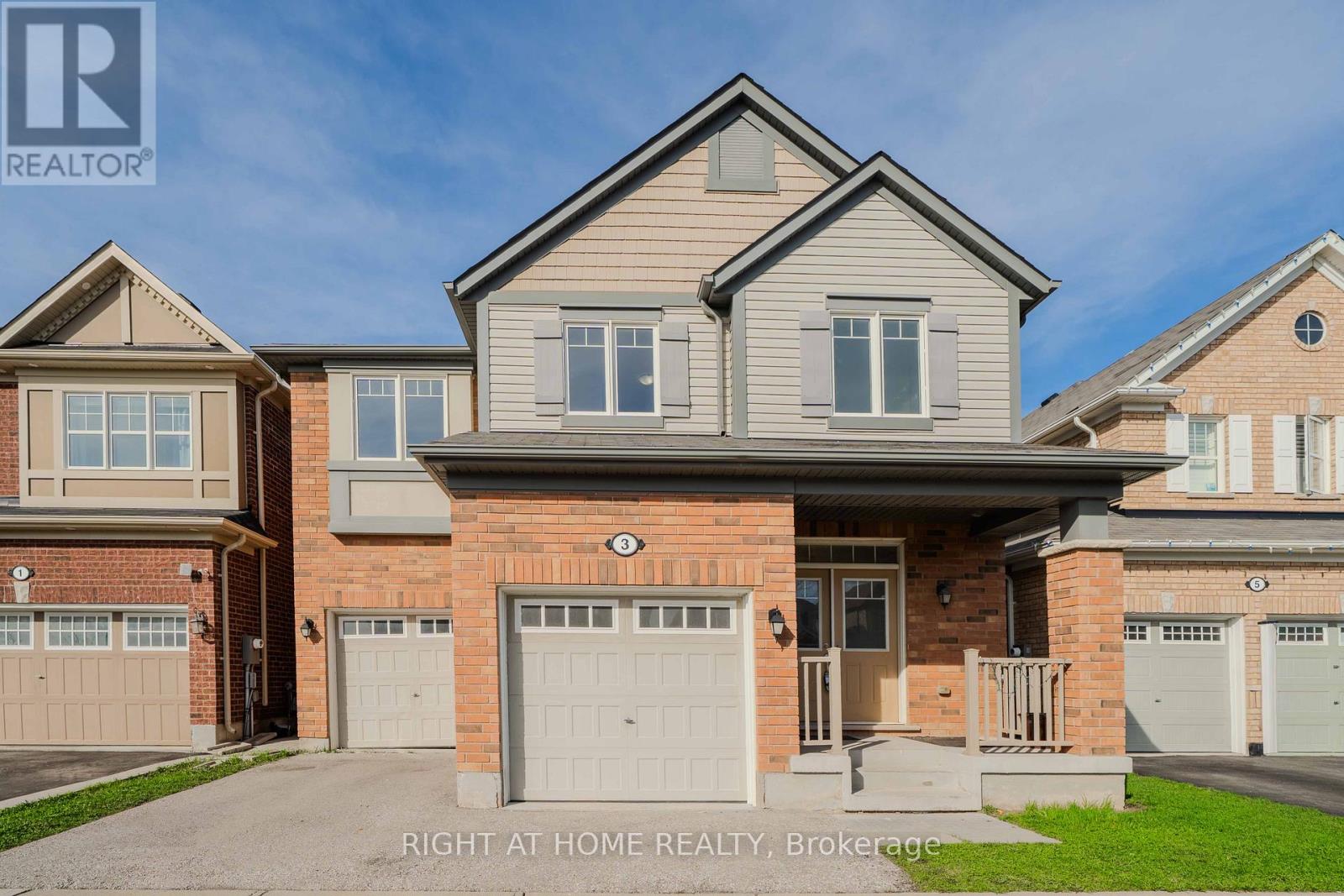 3 LEADENHALL ROAD, Brampton, Ontario