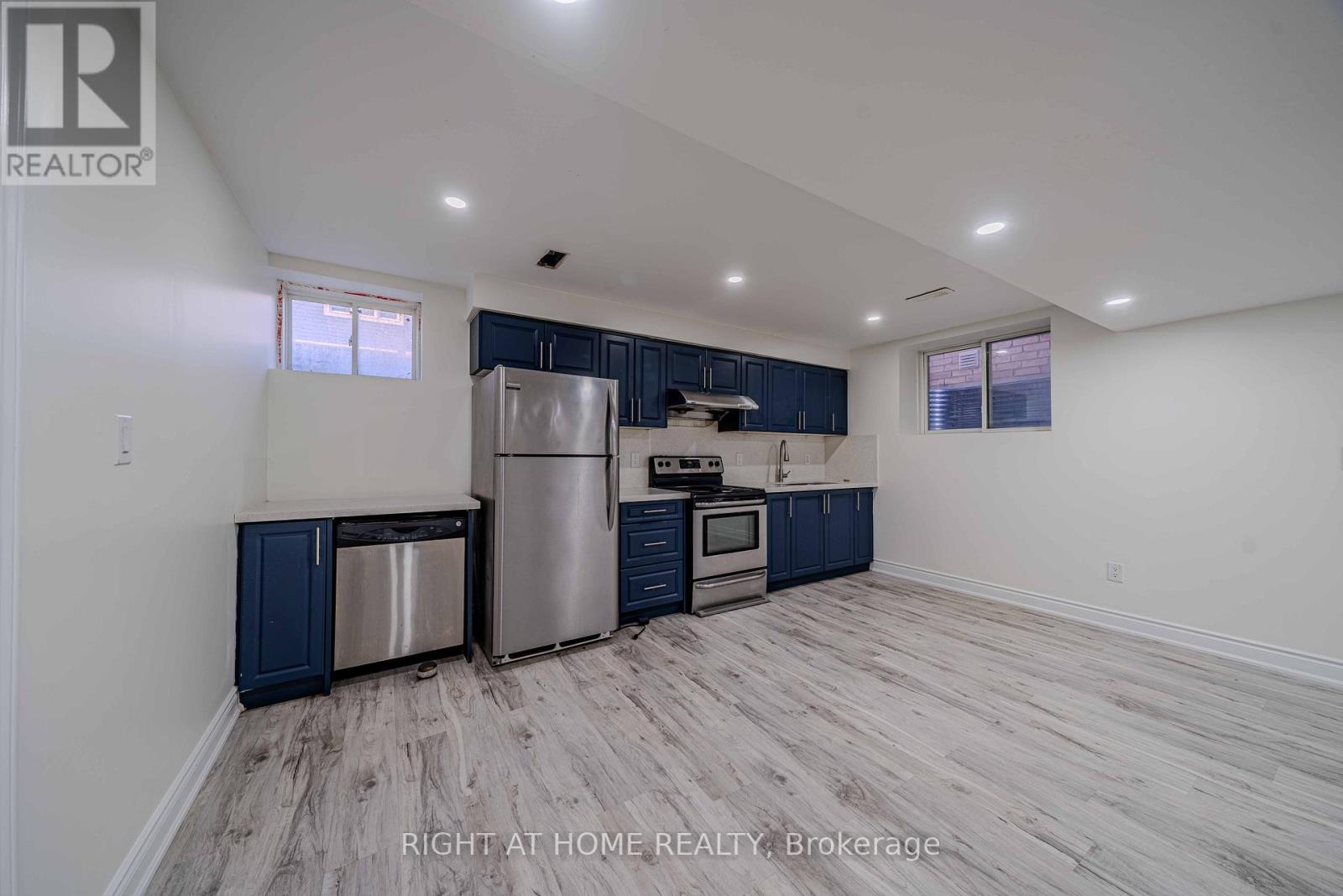 3 Leadenhall Road, Brampton, Ontario  L7A 0B2 - Photo 44 - W13026340