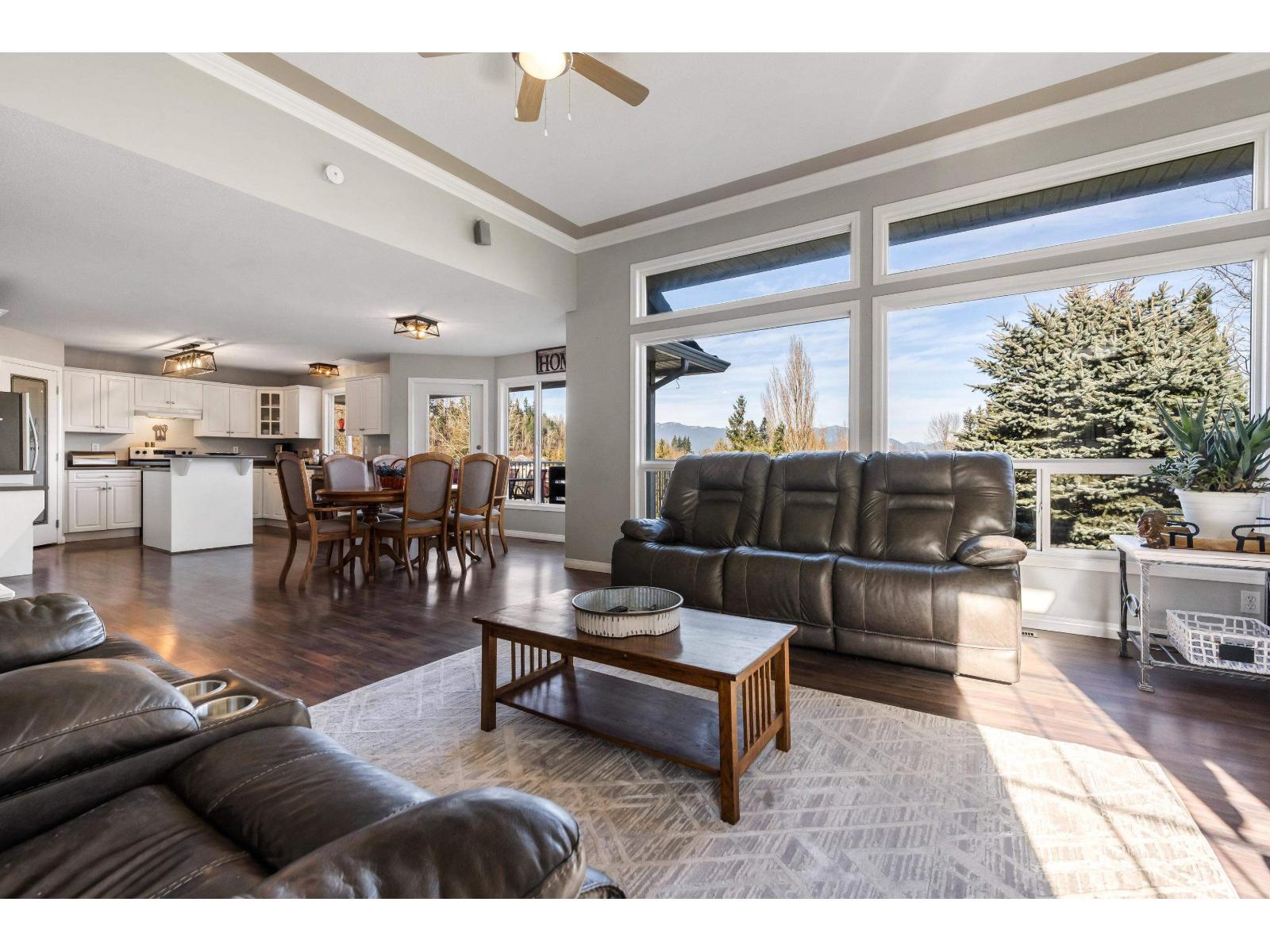 46286 Valleyview Road, Promontory, Chilliwack, British Columbia  V2R 5P7 - Photo 8 - R3114092