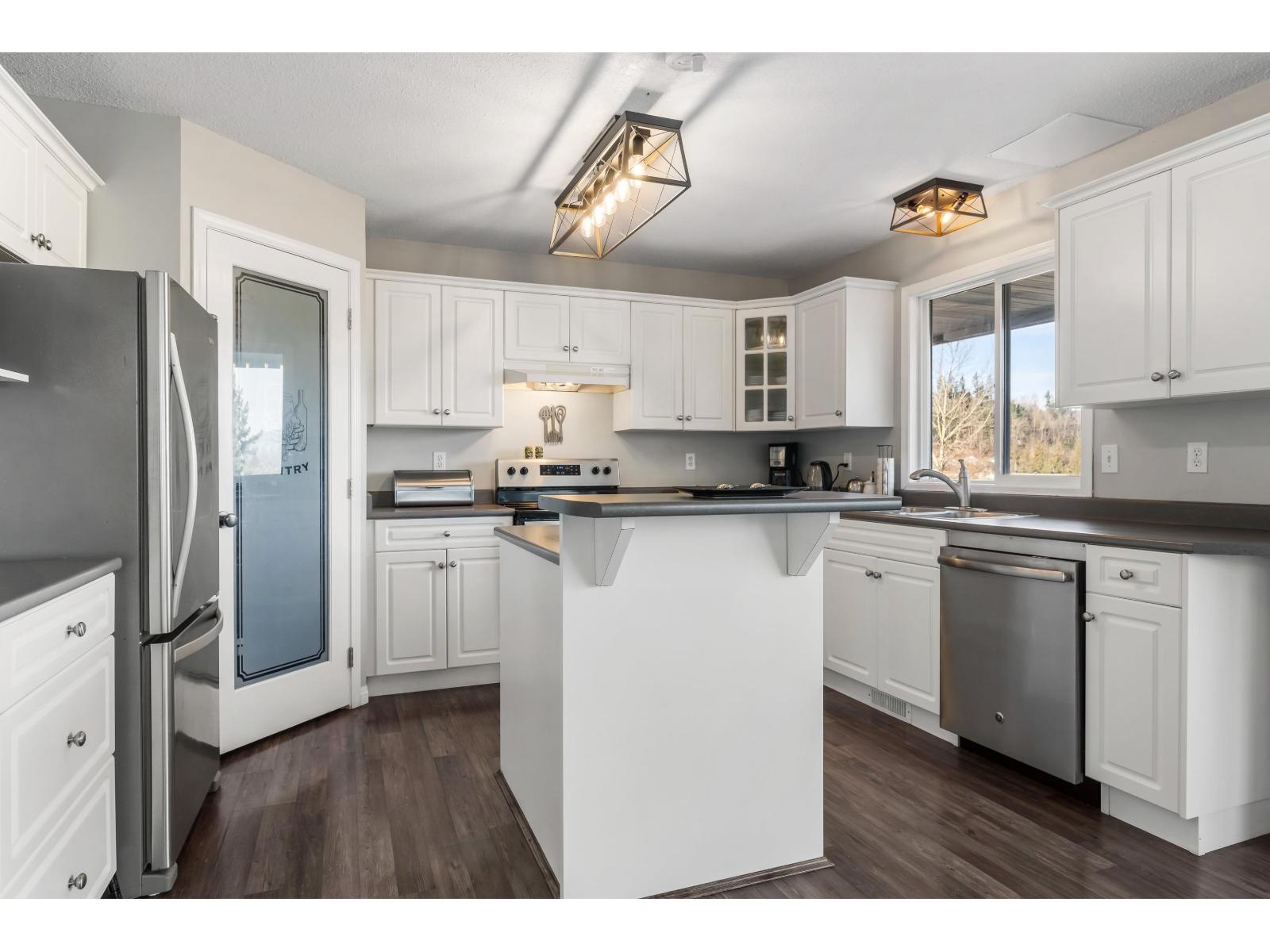 46286 Valleyview Road, Promontory, Chilliwack, British Columbia  V2R 5P7 - Photo 13 - R3114092