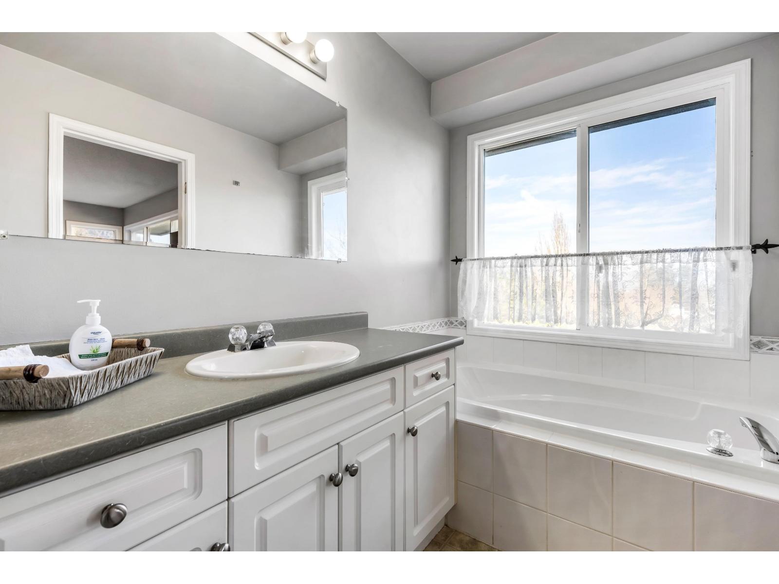 46286 Valleyview Road, Promontory, Chilliwack, British Columbia  V2R 5P7 - Photo 25 - R3114092