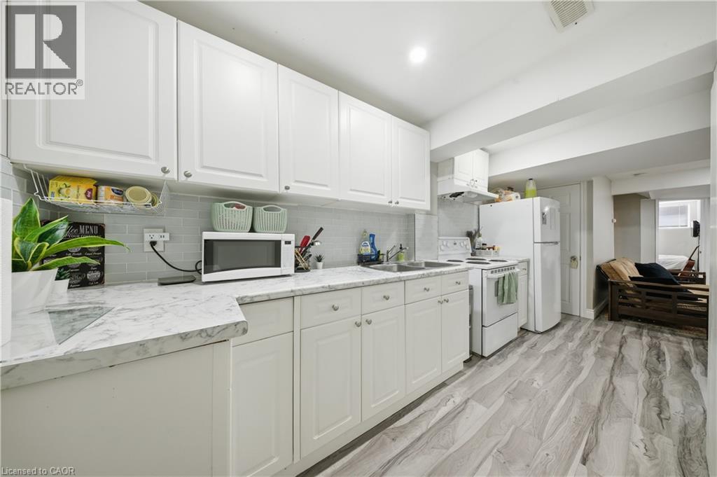 105 Bard Boulevard Unit# 40, Guelph, Ontario  N1L 0E2 - Photo 34 - 40817672