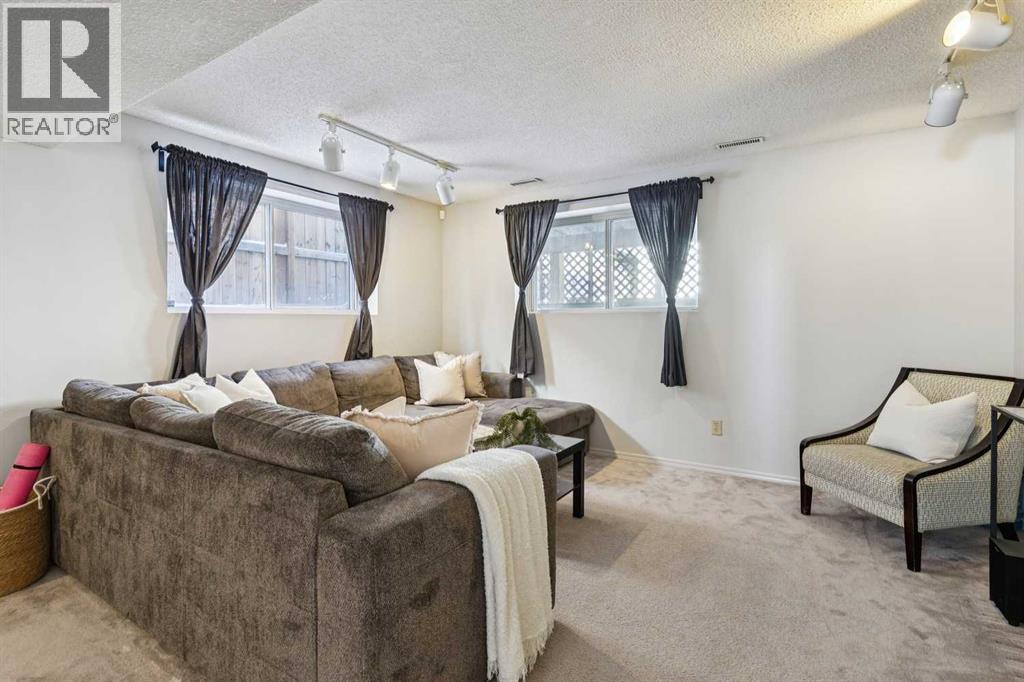 304 Marquis Place SE, Airdrie, Alberta  T4A 1X9 - Photo 23 - A2288858