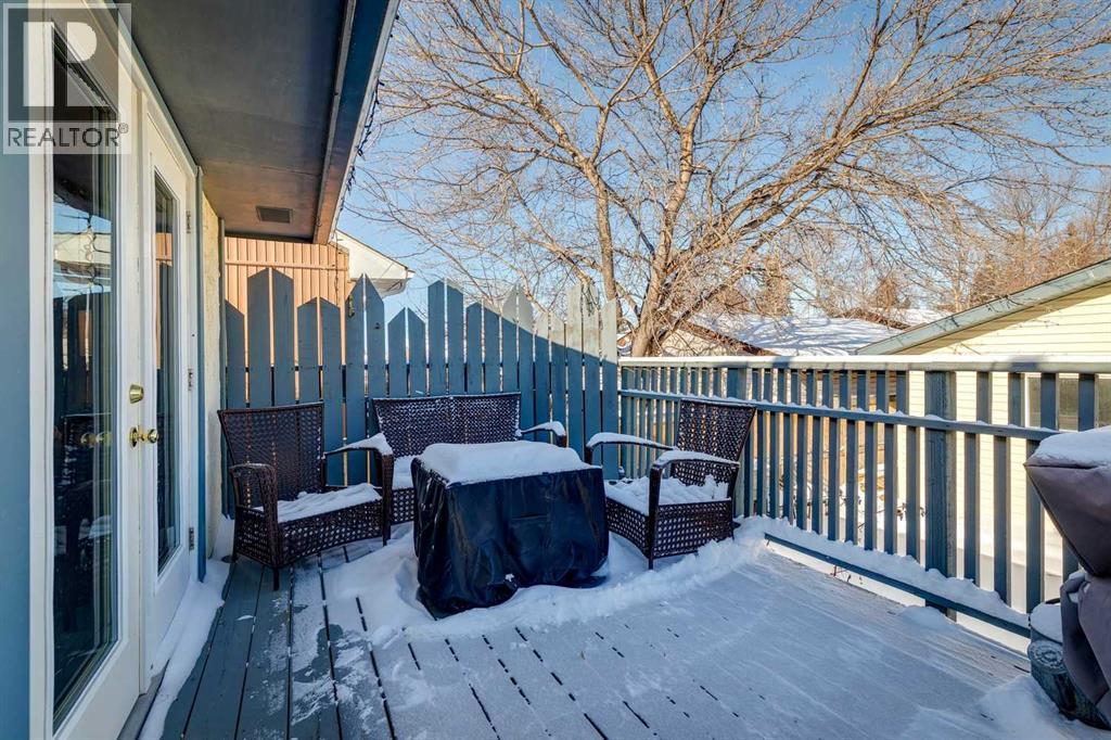 304 Marquis Place SE, Airdrie, Alberta  T4A 1X9 - Photo 33 - A2288858