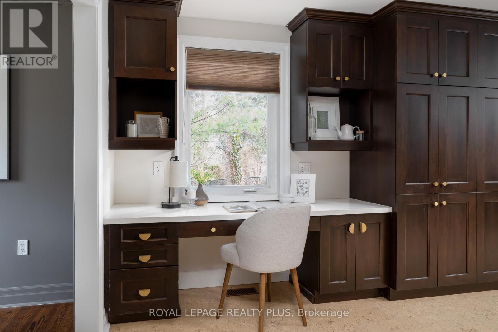 2184 Guthrie Lane, Mississauga, Ontario  L4Y 1W9 - Photo 17 - W12977720