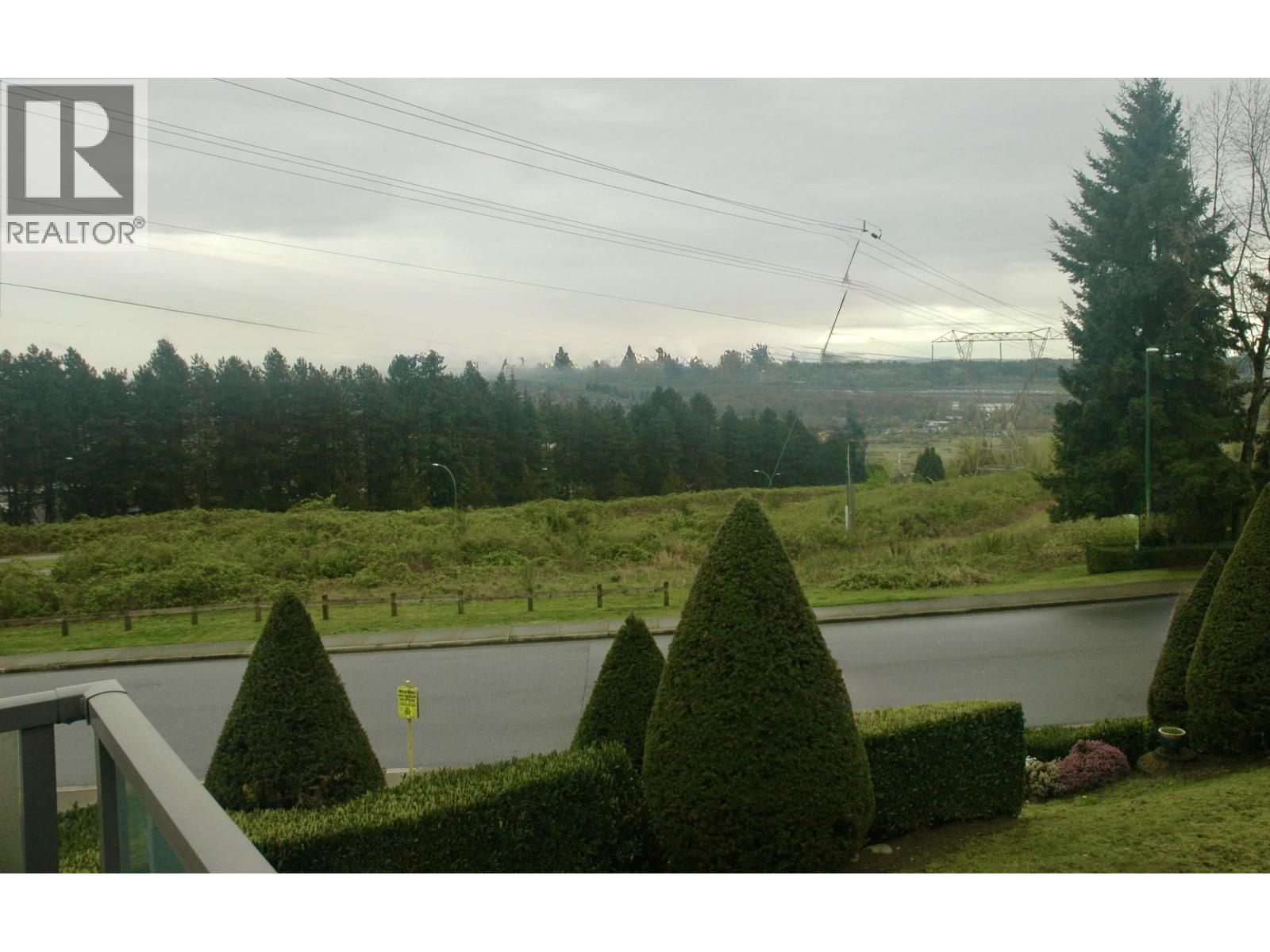 433a Bromley Street, Coquitlam, British Columbia  V3K 6N7 - Photo 4 - R3111561