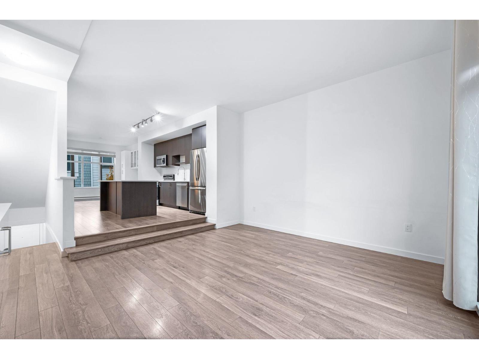 165 8168 136 A STREET, Surrey, British Columbia