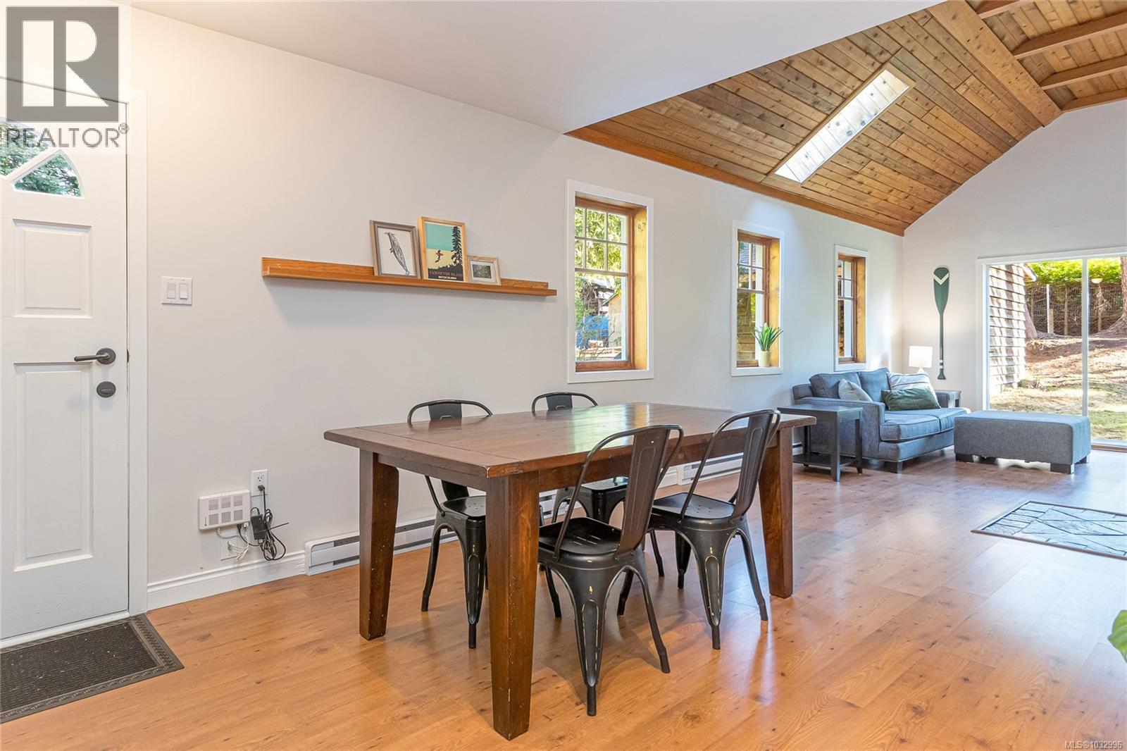 864 Carson Rd, Whiskey Creek, British Columbia  V9K 1V7 - Photo 12 - 1032996