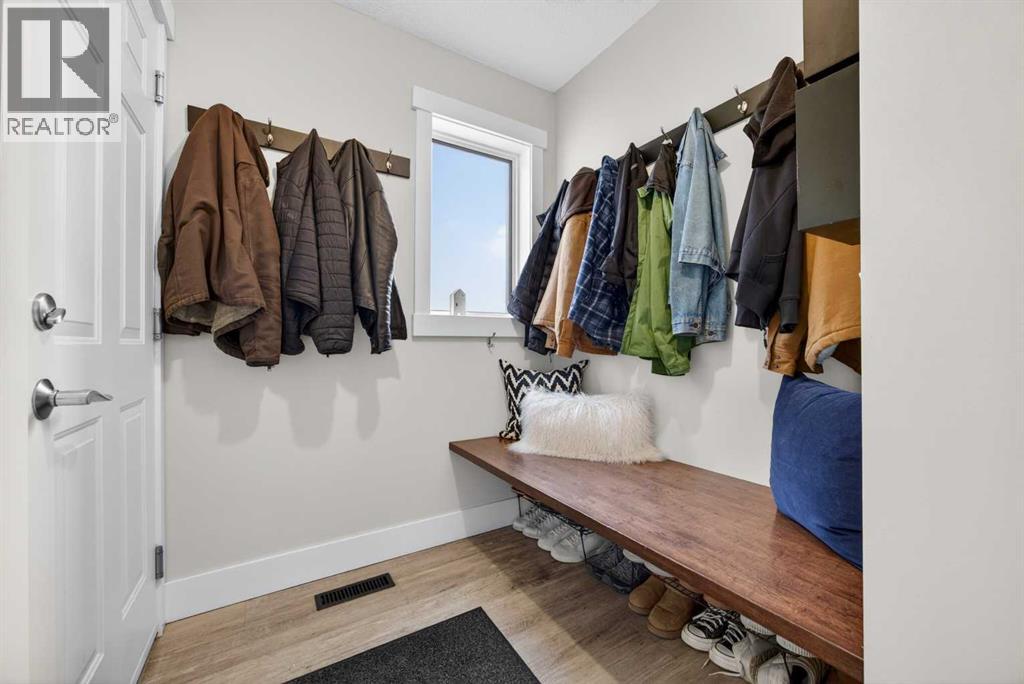 348 Woodside Circle Nw, Airdrie, Alberta  T4B 2J8 - Photo 23 - A2302549