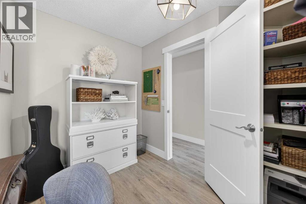 348 Woodside Circle Nw, Airdrie, Alberta  T4B 2J8 - Photo 22 - A2302549