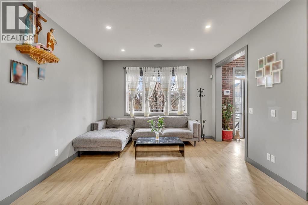 1200 Ravenswood Drive Se, Airdrie, Alberta  T4A 0G7 - Photo 6 - A2303089