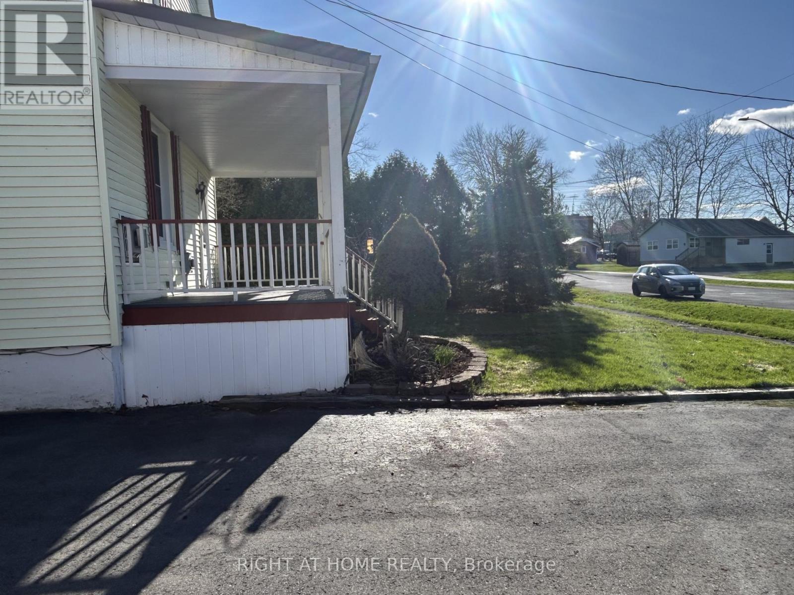 9 Maud Street, South Dundas, Ontario  K0C 1X0 - Photo 16 - X13026296