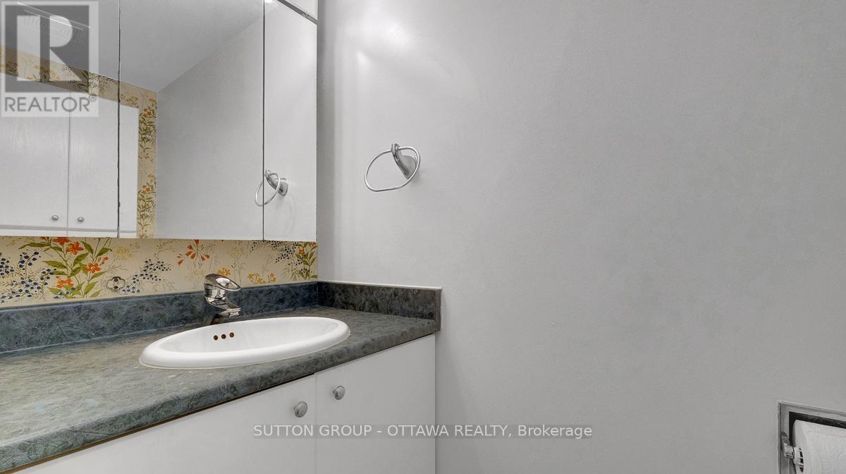 38 Beaver Ridge, Ottawa, Ontario  K2E 6C7 - Photo 24 - X13026300