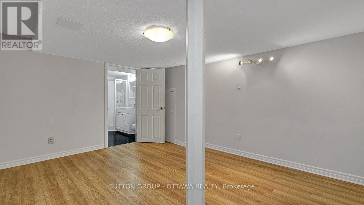 38 Beaver Ridge, Ottawa, Ontario  K2E 6C7 - Photo 38 - X13026300