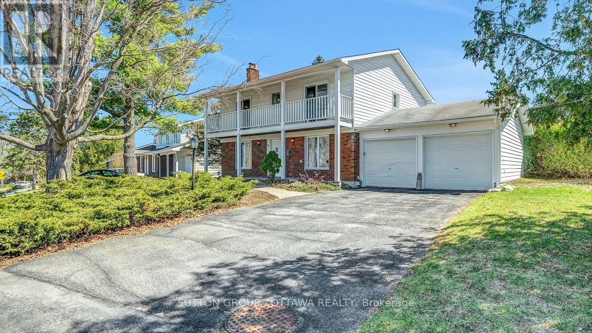 38 Beaver Ridge, Ottawa, Ontario  K2E 6C7 - Photo 4 - X13026300