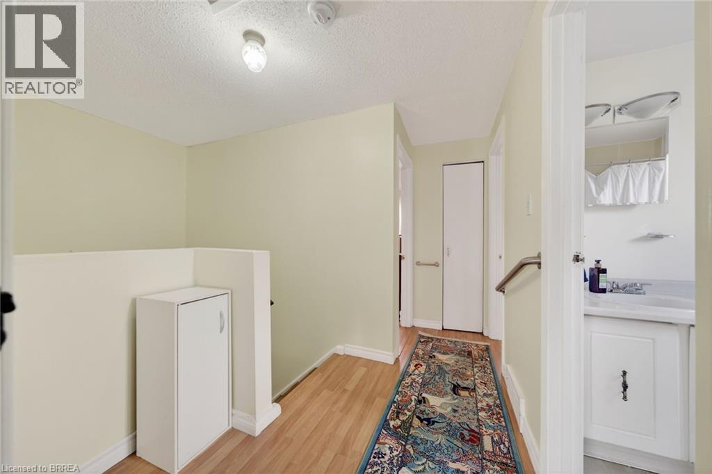 34 Enfield Crescent, Brantford, Ontario  N3P 1B2 - Photo 13 - 40822901