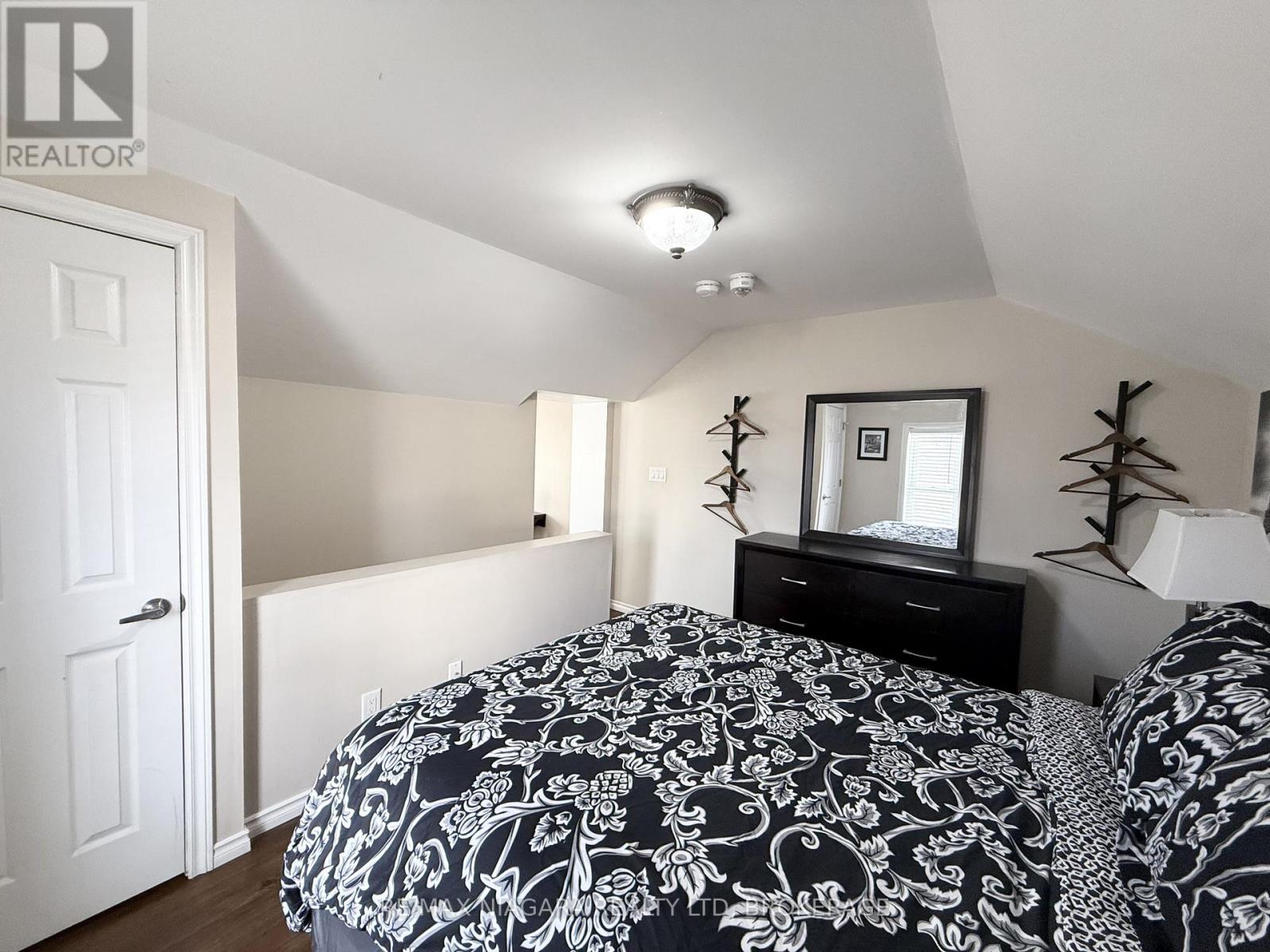 Unit 2 - 4686 Zimmerman Avenue, Niagara Falls, Ontario  L2E 3M6 - Photo 24 - X13026310