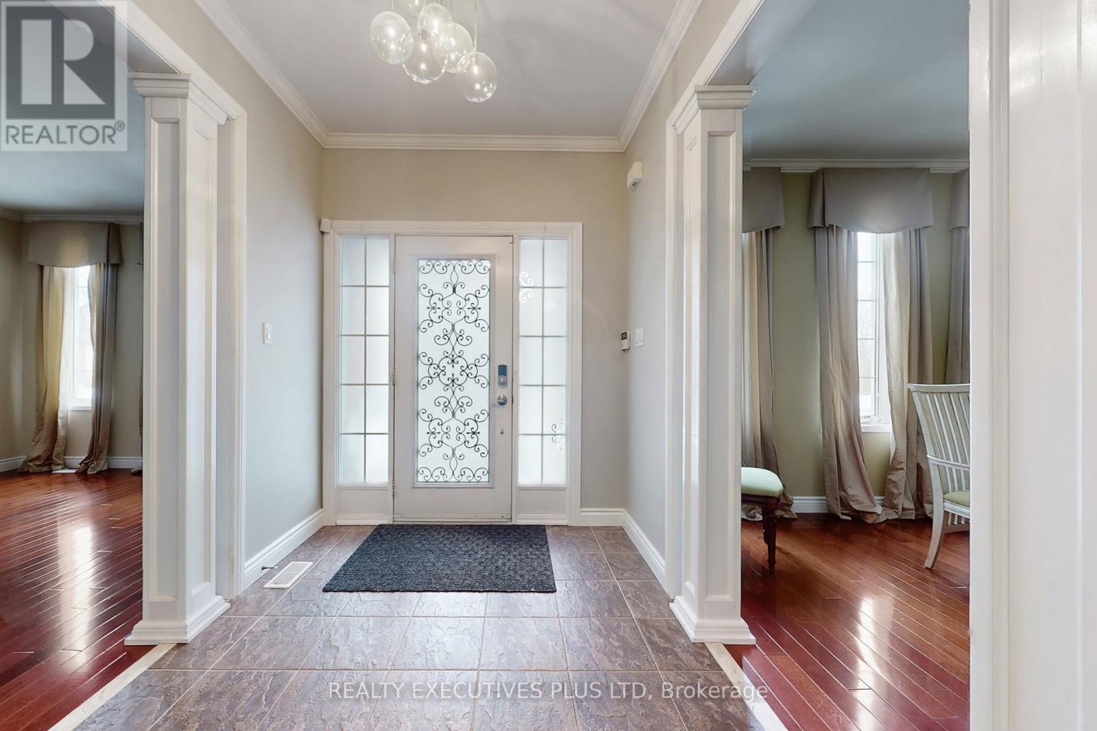 46 Williamson Drive W, Ajax, Ontario  L1T 4M9 - Photo 5 - E12977320