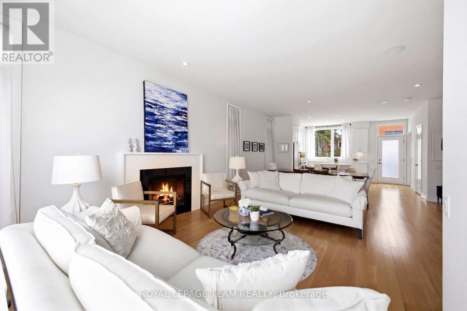 526 Edison Avenue, Ottawa, Ontario  K2A 3Y5 - Photo 4 - X13025680