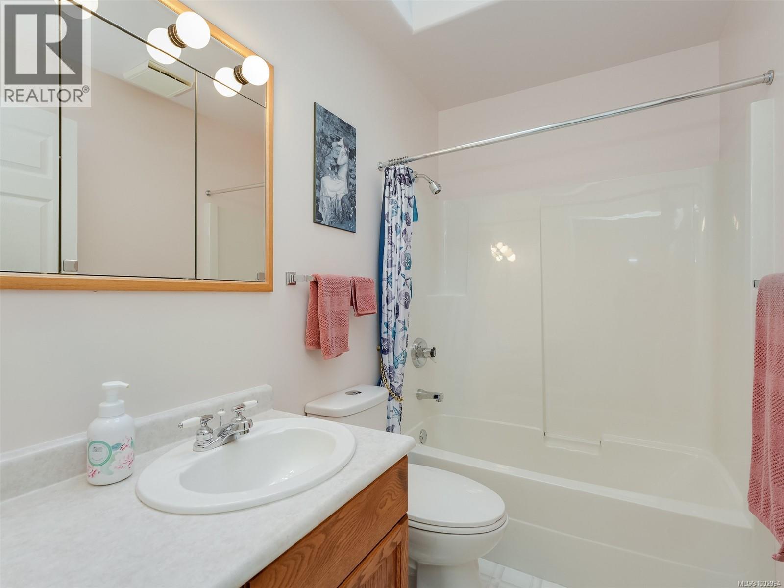 13 Eagle Lane, View Royal, British Columbia  V9A 7M2 - Photo 19 - 1032994