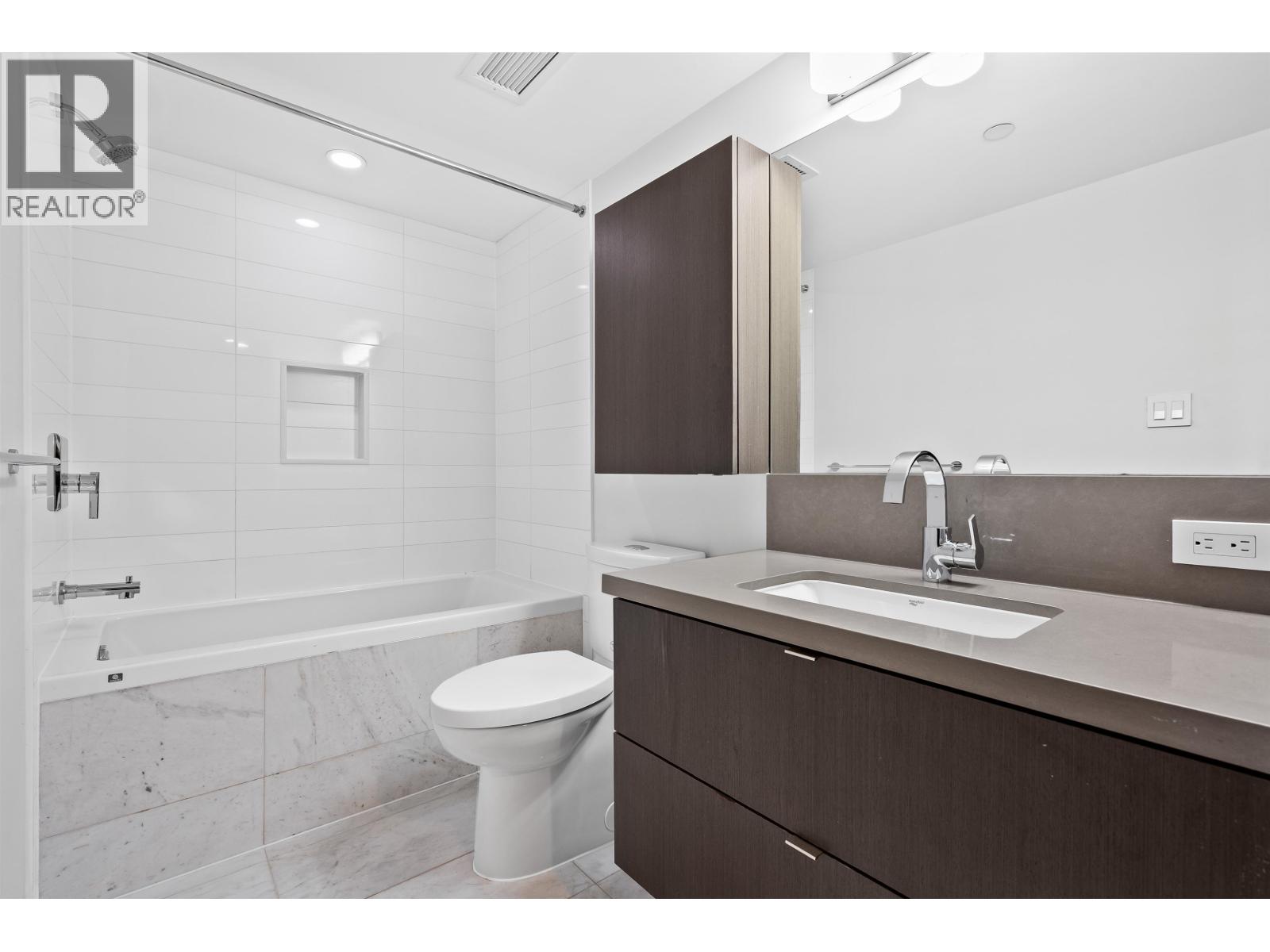 807 8238 Lord Street, Vancouver, British Columbia  V6P 0G7 - Photo 29 - R3114018